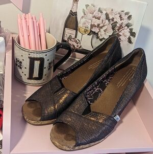 TOMS Calypso Canvas Peep Toe Wedges